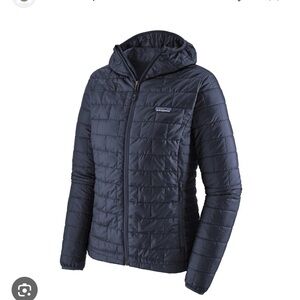 Patagonia nano puff hooded jacket